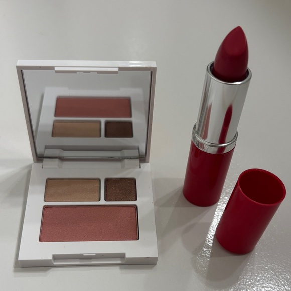 Clinique Makeup Bag, Lipstick, Eyeshadow, Blush - Picture 3 of 5